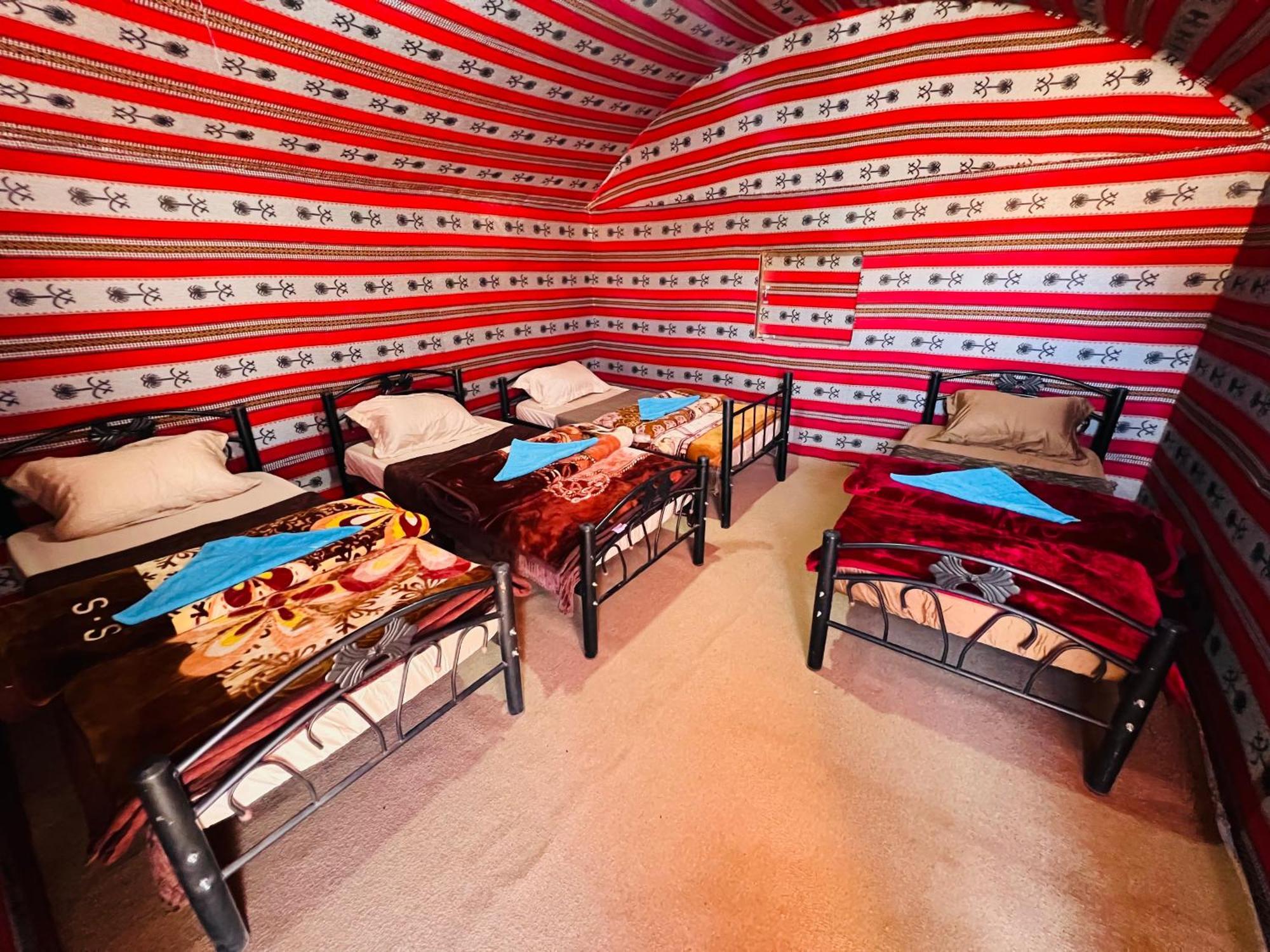 Desert Tree Camp&Tours وادي رم المظهر الخارجي الصورة