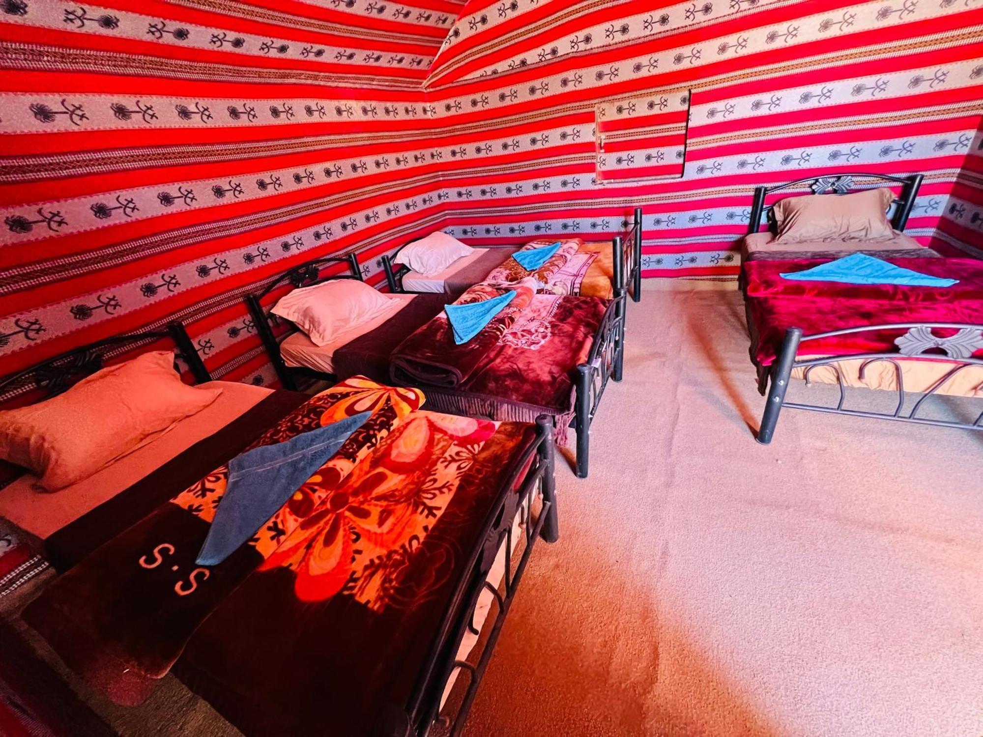 Desert Tree Camp&Tours وادي رم المظهر الخارجي الصورة
