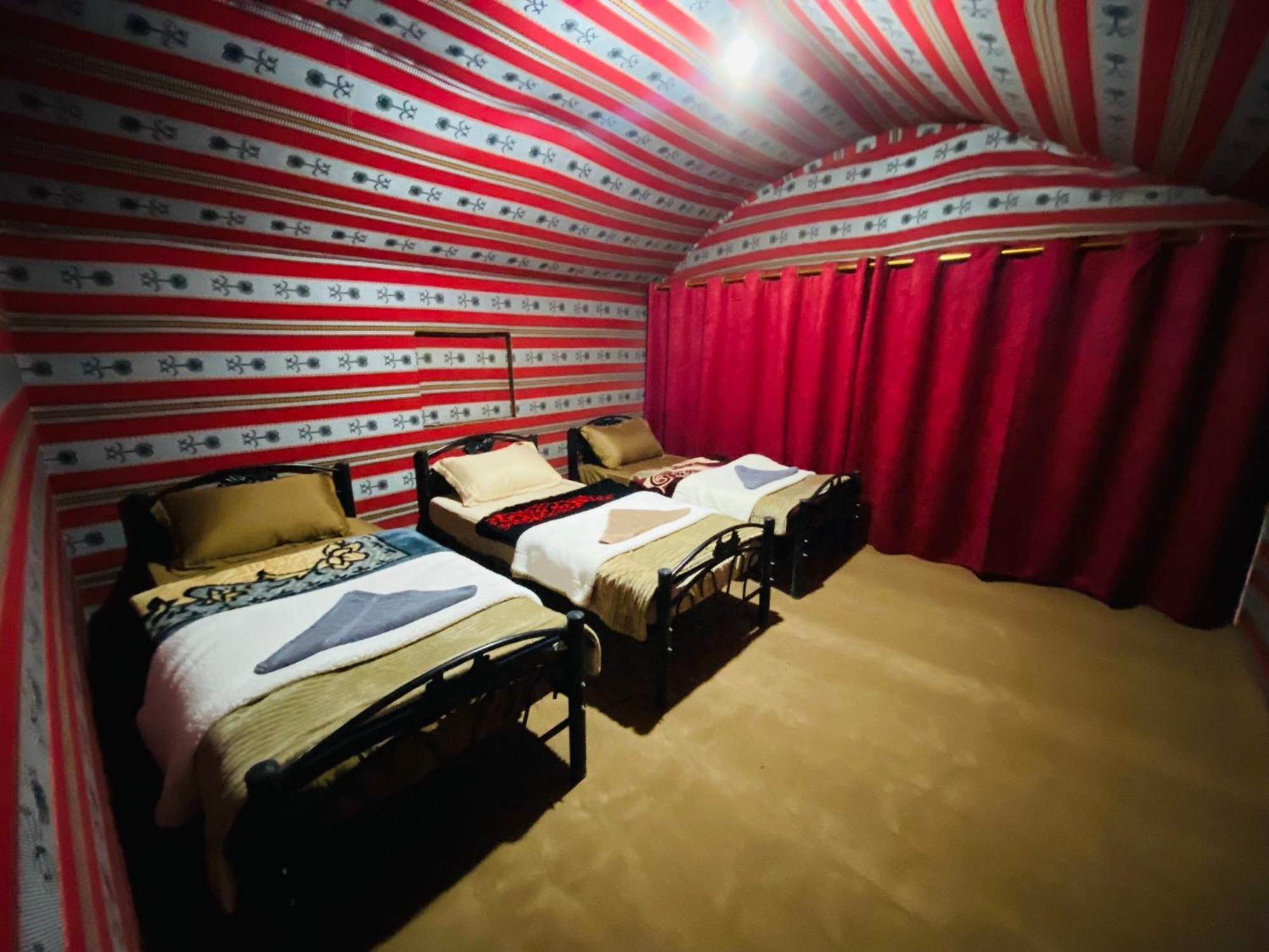 Desert Tree Camp&Tours وادي رم المظهر الخارجي الصورة